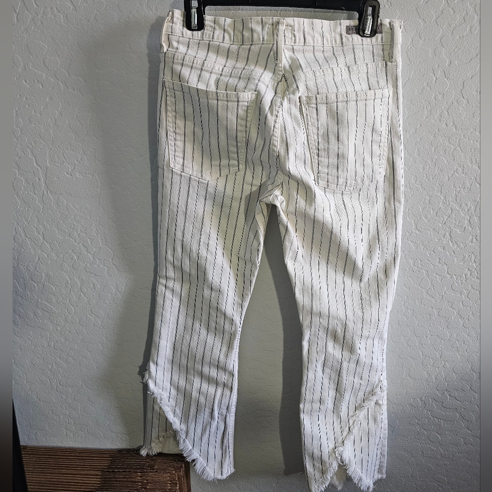 Citizens of Humanity Pin-Striped White Jeans, Size 28 - Picture 2 of 6